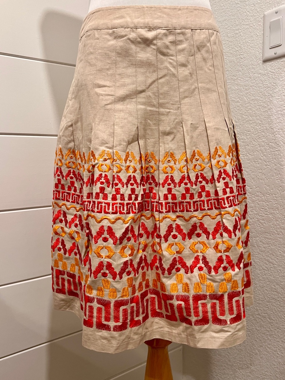 Vintage Peter Nygard Embroidered A-Line Skirt.